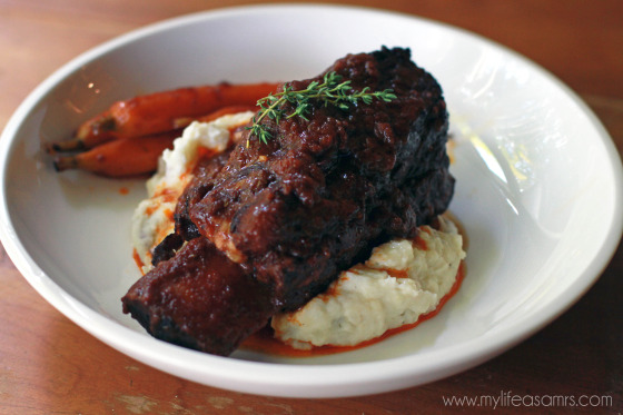 Red Wine Braised Short Ribs via My Life as a Mrs